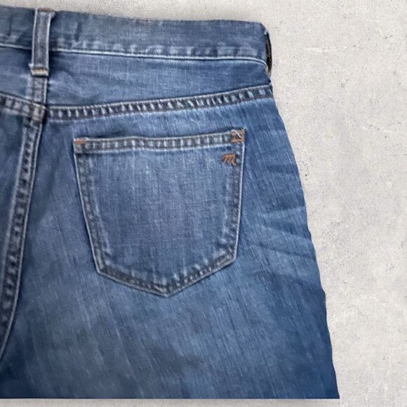 Madewell | High-Rise Denim Shorts TENCEL™ Denim Edition Size 24 in Quintell Wash - Picture 5 of 6
